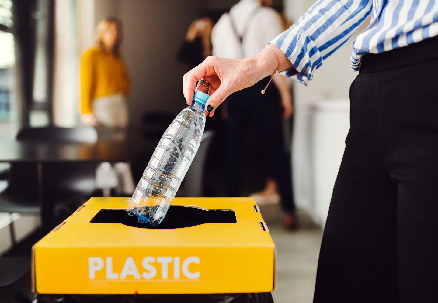 Comment réduire le plastique en entreprise ?