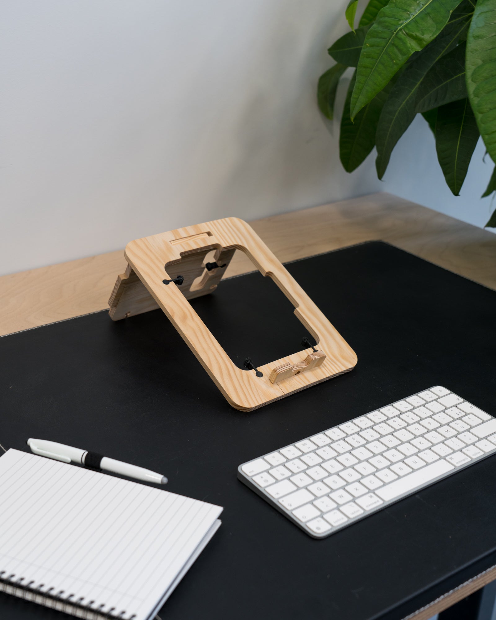 Recycled plastic computer stand (puzzle)